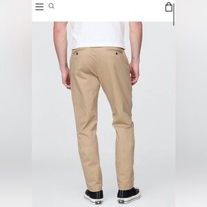 Men's GAP modern khaki in slim fit